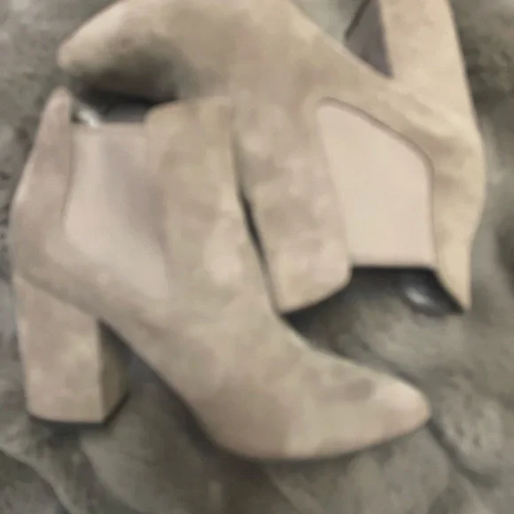 Cole Haan Women's Suede Ankle Boots - gray 8 - Picture 6 of 9